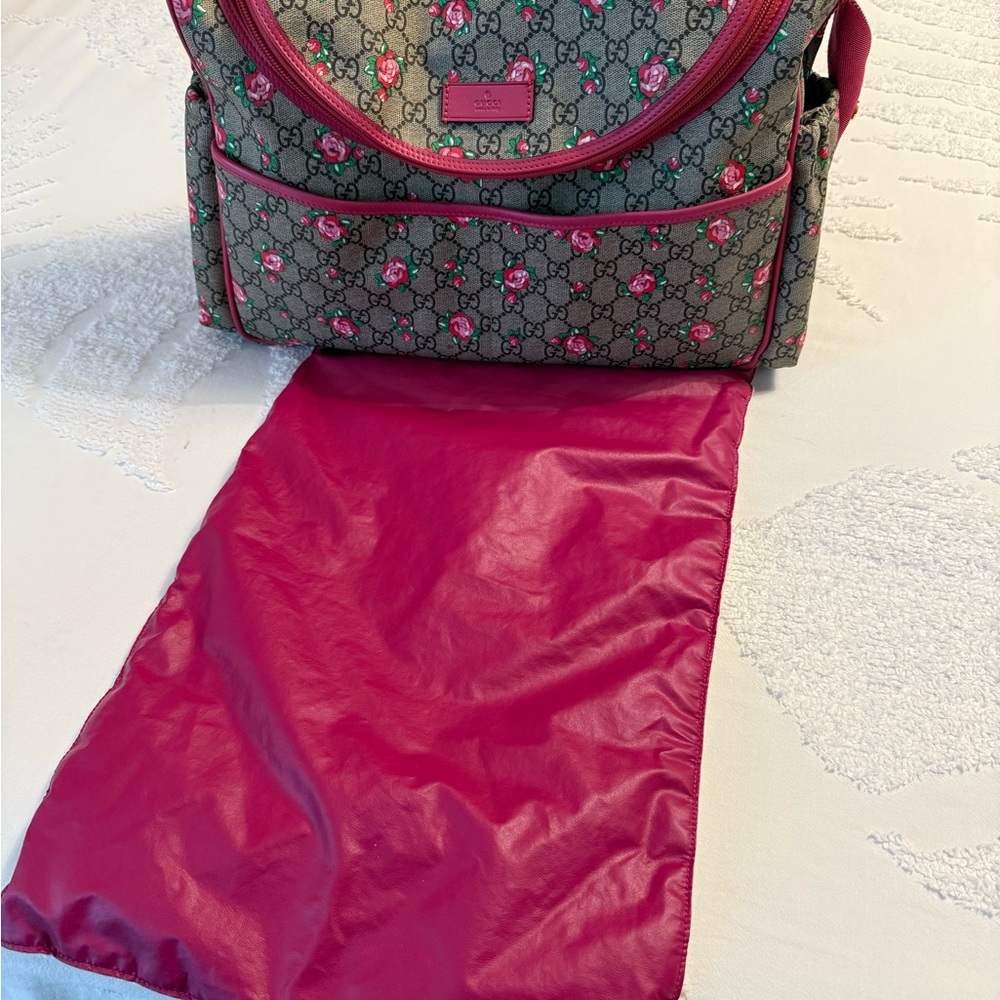 Gucci Pink Floral Women's Bag